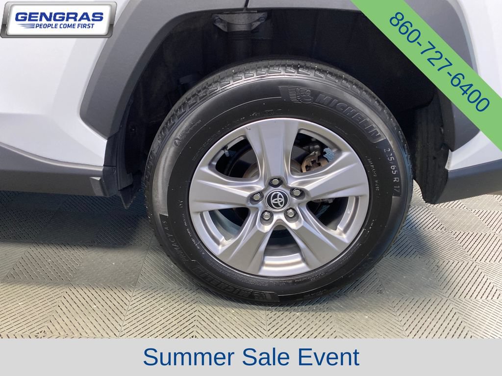 Used 2022 Toyota RAV4 XLE w/ Convenience Package AWD/4WD image 32