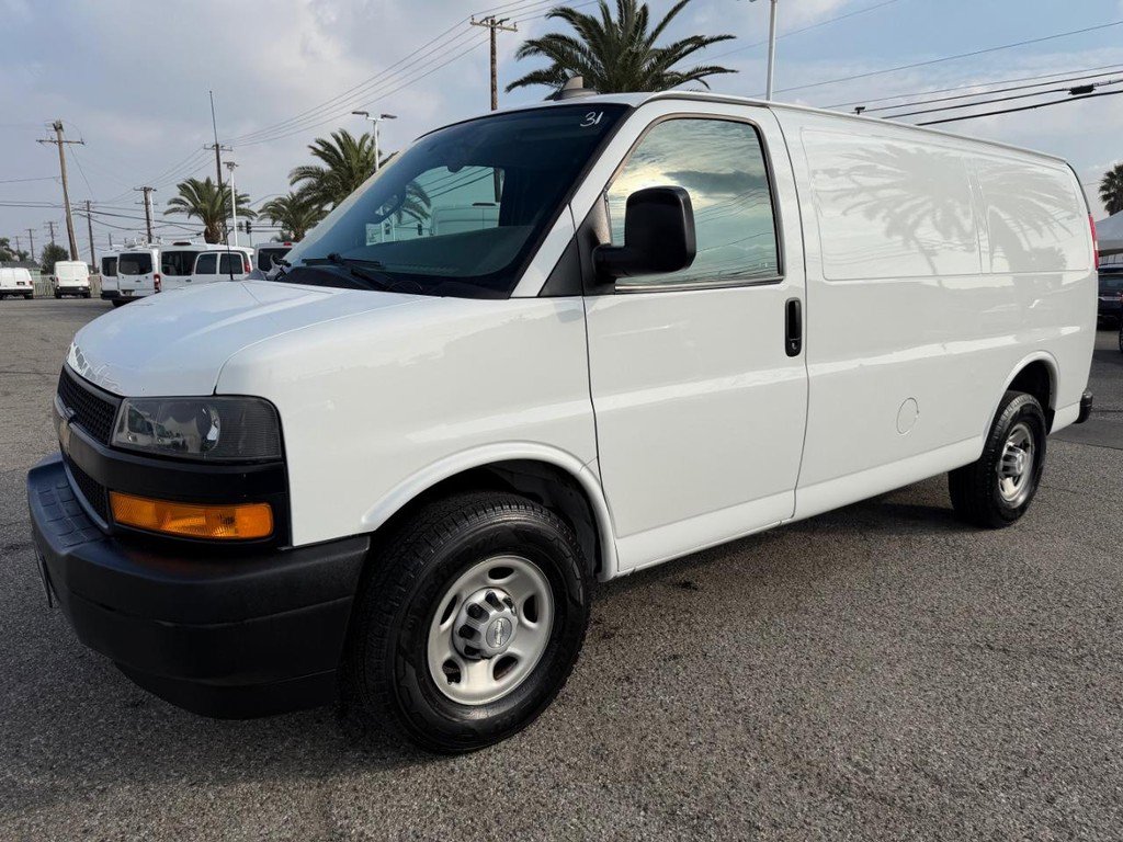 Used 2019 Chevrolet Express 2500 image 12