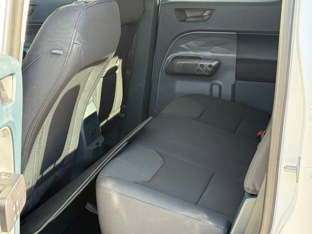 New 2025 Ford Maverick XL image 8