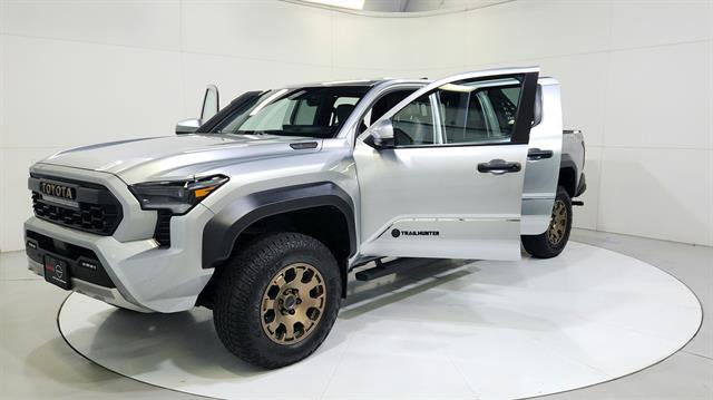 Used 2024 Toyota Tacoma 4x4 Double Cab Hybrid image 30