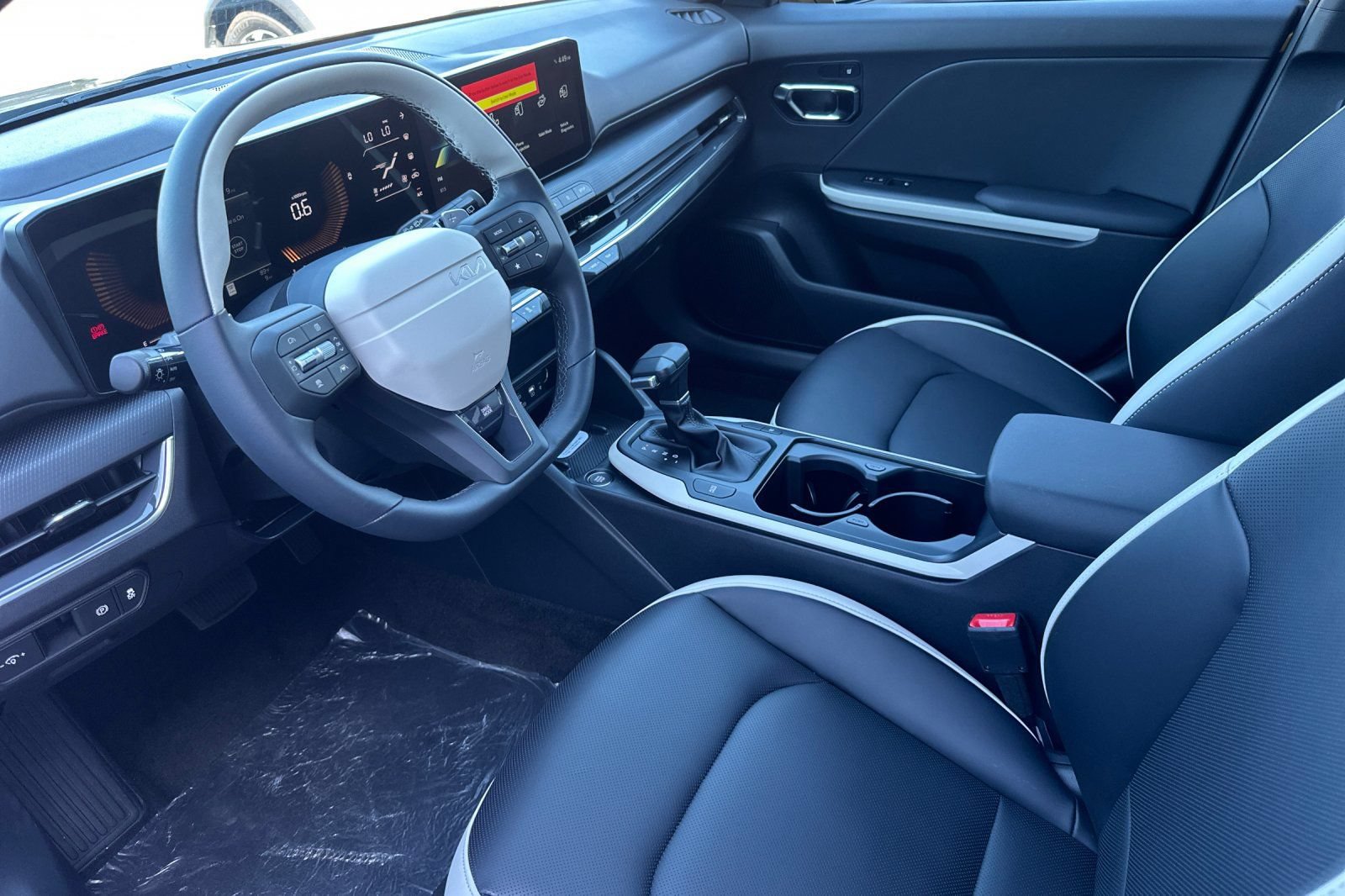 New 2026 Kia K4 EX FWD image 10