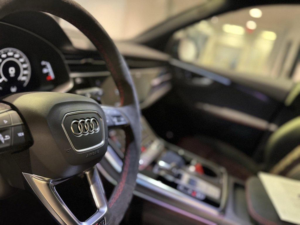 New 2026 Audi RS Q8 performance image 4