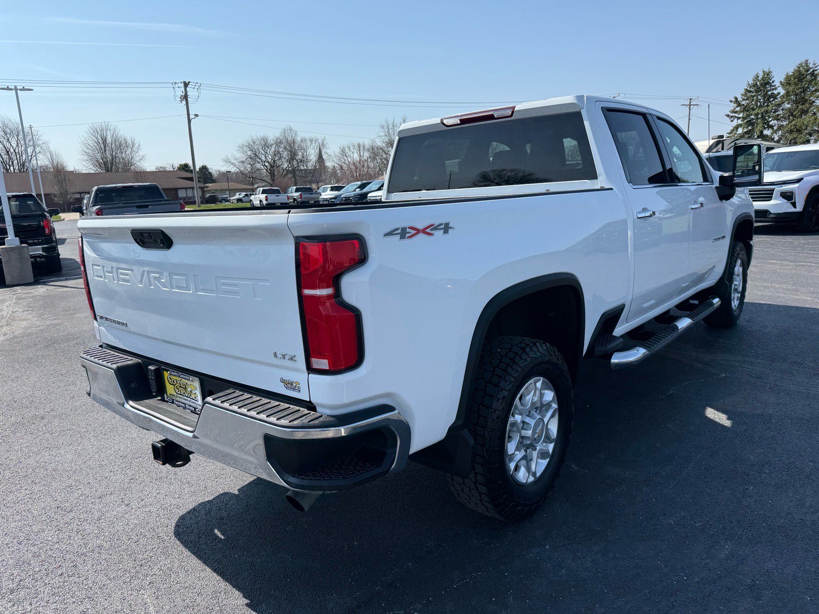 Used 2024 Chevrolet Silverado 2500 LTZ AWD/4WD image 5