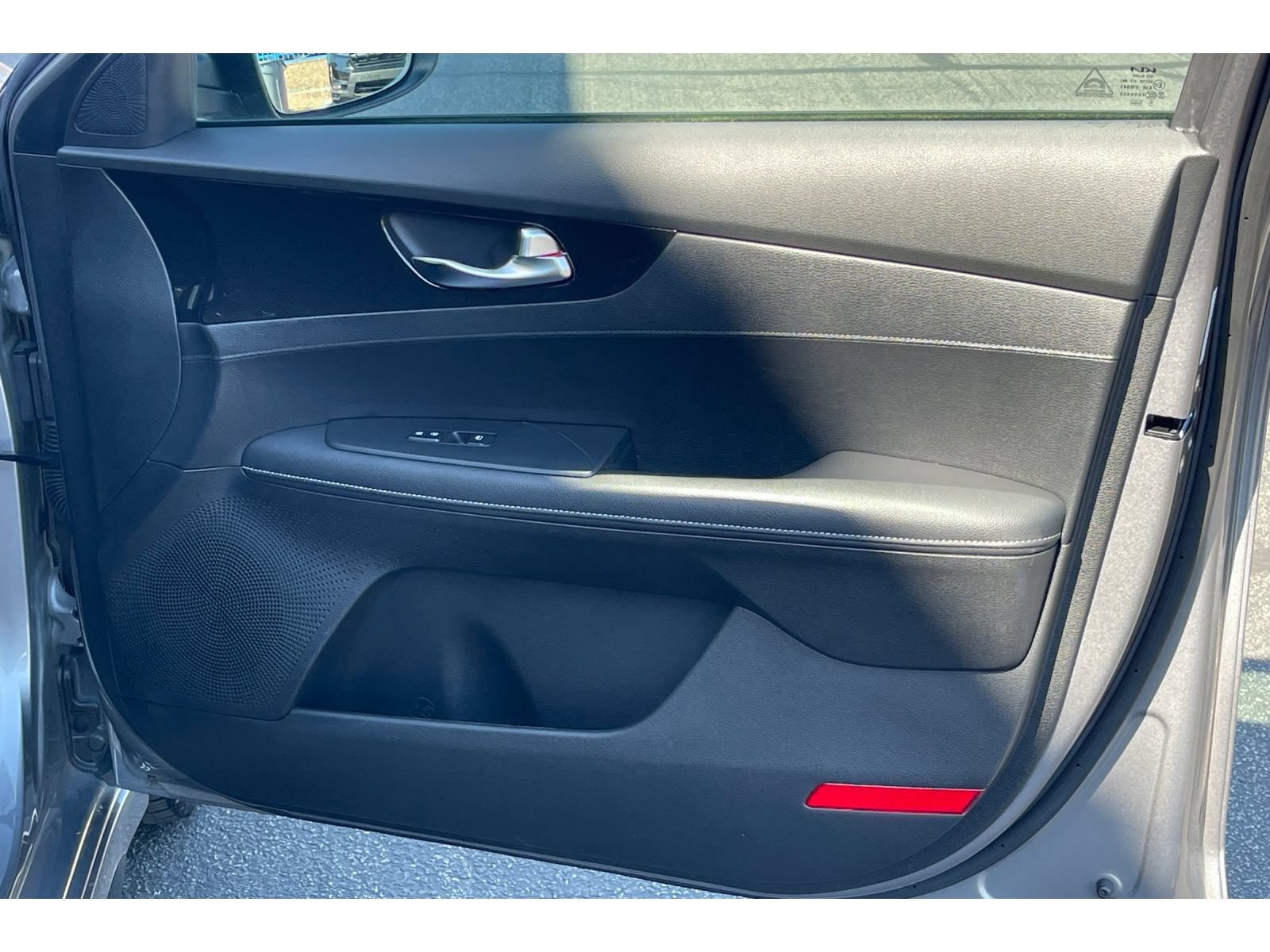 Used 2023 Kia Forte GT-Line FWD image 19