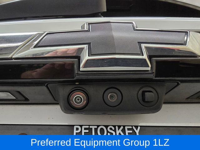 Used 2023 Chevrolet Traverse Premier w/ Redline Edition image 10