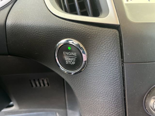 Used 2017 Ford Edge SEL w/ Equipment Group 201A AWD/4WD image 11