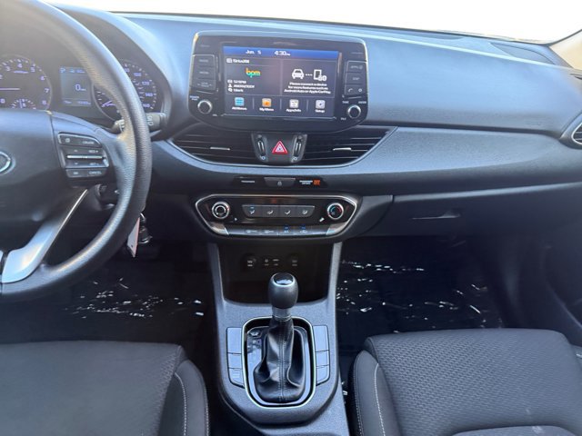 Used 2019 Hyundai Elantra GT FWD image 15