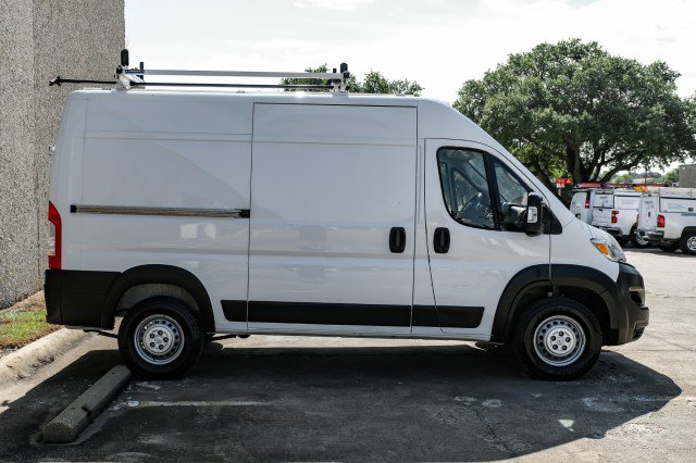 Used 2024 RAM ProMaster 2500 FWD image 7