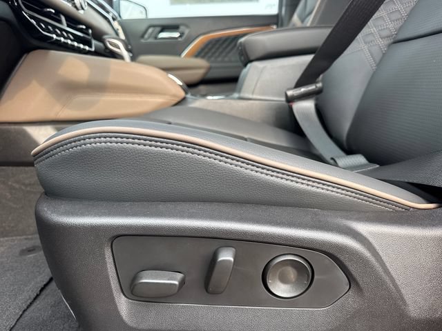 New 2026 GMC Canyon Denali AWD/4WD image 14