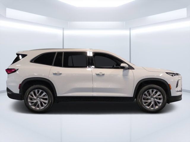 Used 2026 Buick Enclave Preferred FWD image 2