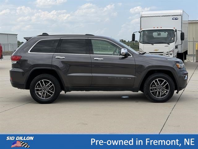 Used 2020 Jeep Grand Cherokee Limited AWD/4WD image 3