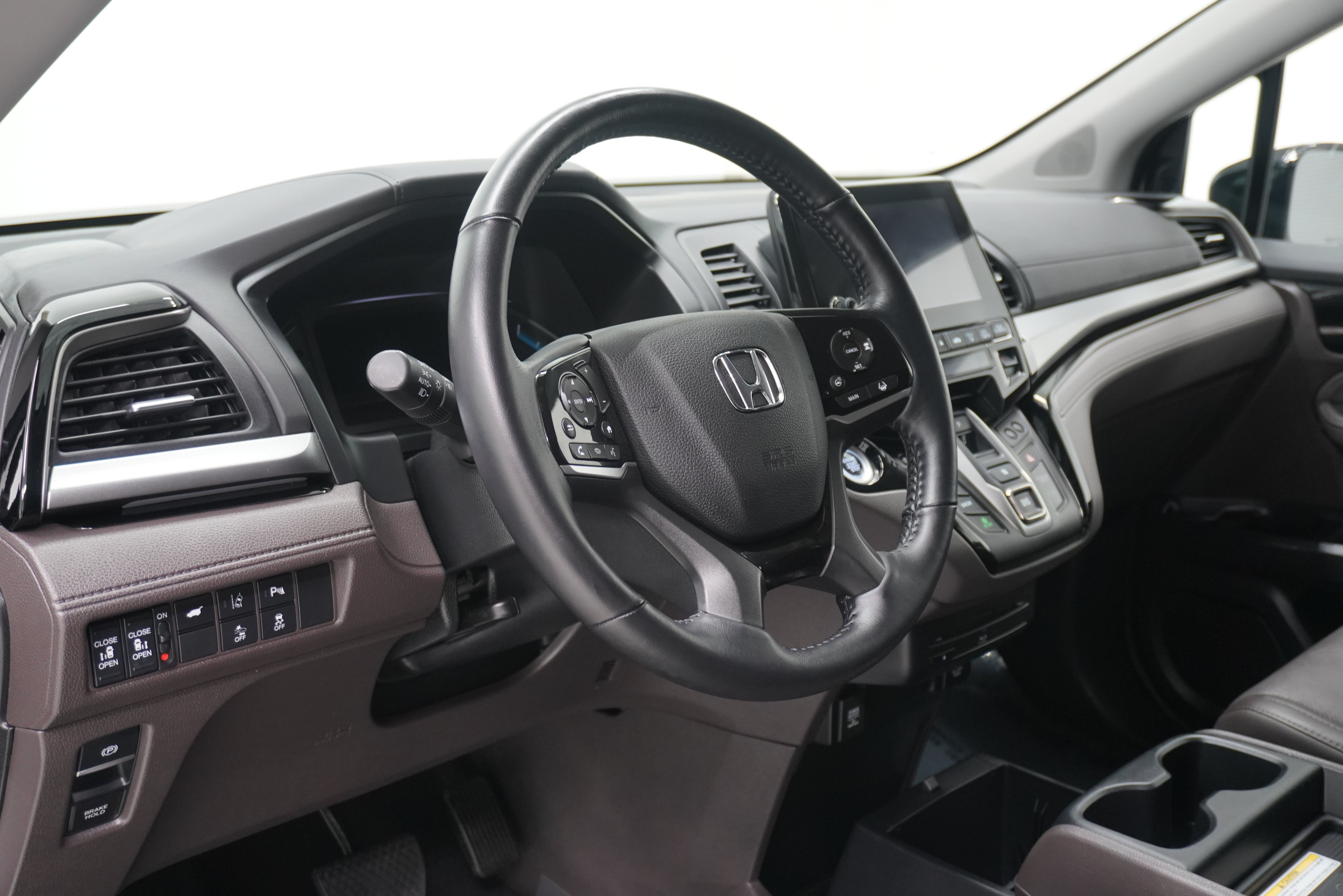 Used 2020 Honda Odyssey Elite image 10