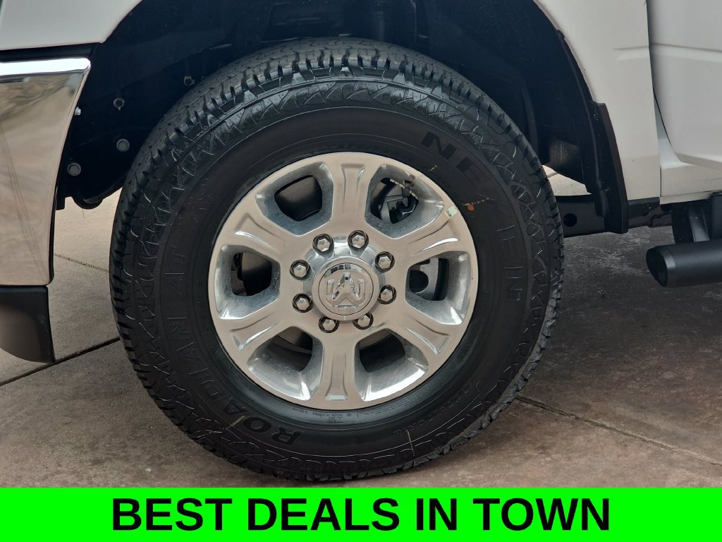 New 2026 RAM 3500 Tradesman w/ Chrome Appearance Group A AWD/4WD image 35