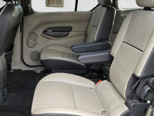 Used 2016 Ford Transit Connect Titanium image 19