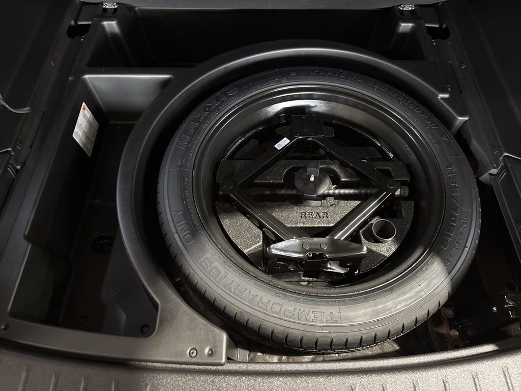 Used 2023 Chevrolet Blazer LT w/ Driver Confidence Package image 15