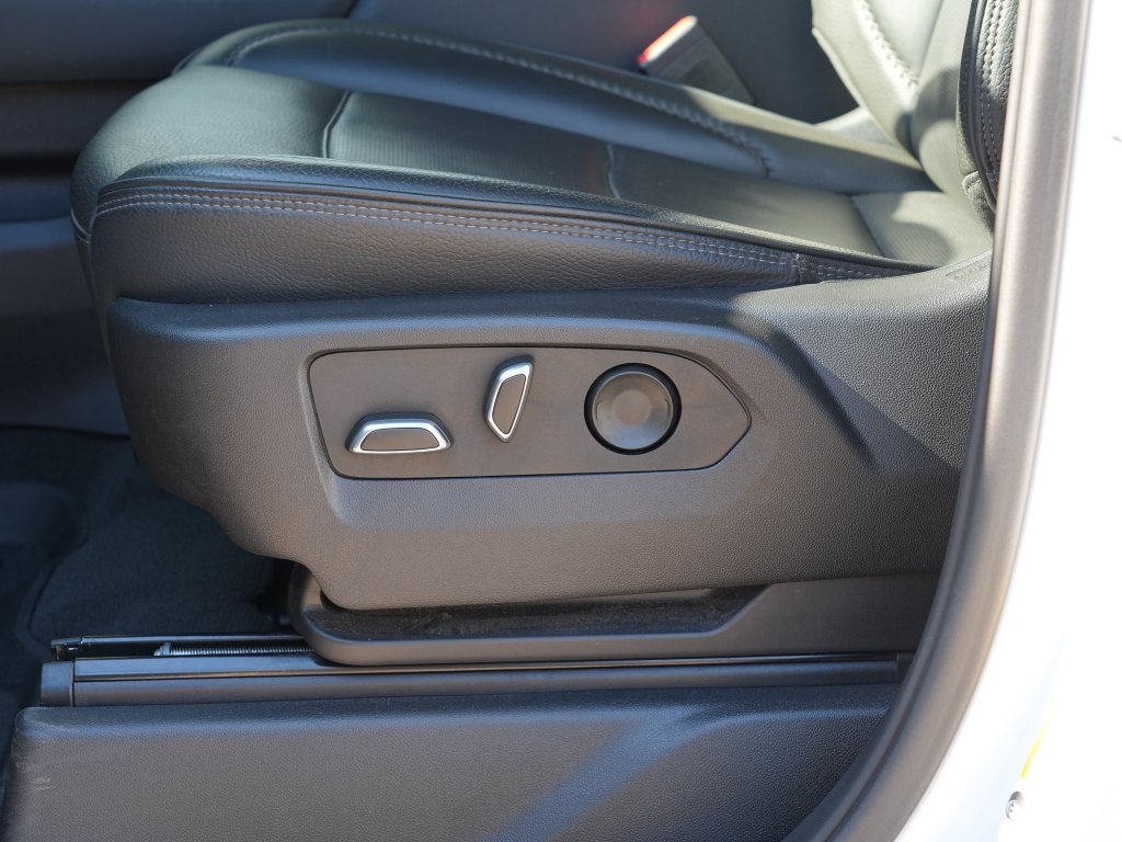 Used 2022 GMC Sierra 1500 Denali AWD/4WD image 17