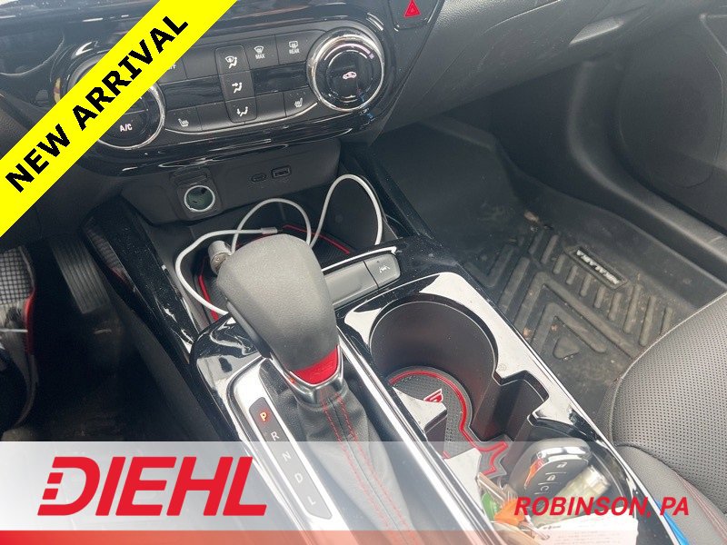 Used 2025 Chevrolet Trax RS image 15