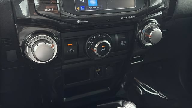 Used 2019 Toyota 4Runner TRD Off-Road AWD/4WD image 29