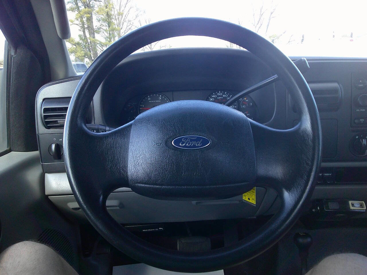 Used 2005 Ford F350 4x4 Regular Cab DRW Super Duty image 19