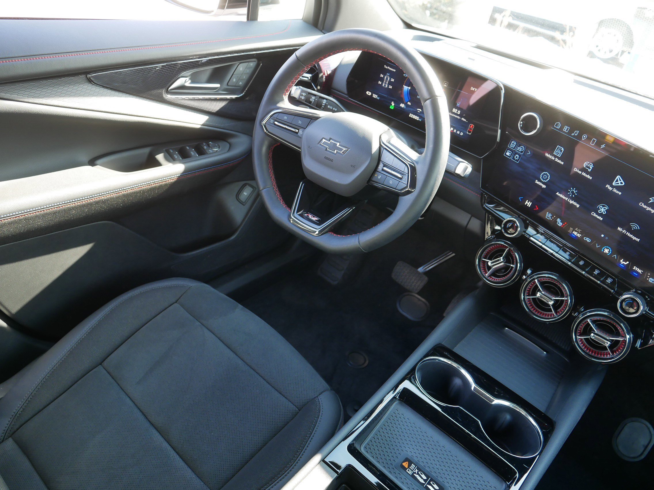 Used 2024 Chevrolet Blazer EV RS image 9