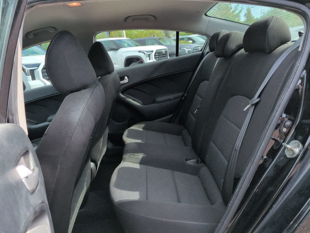 Used 2018 Kia Forte LX FWD image 13