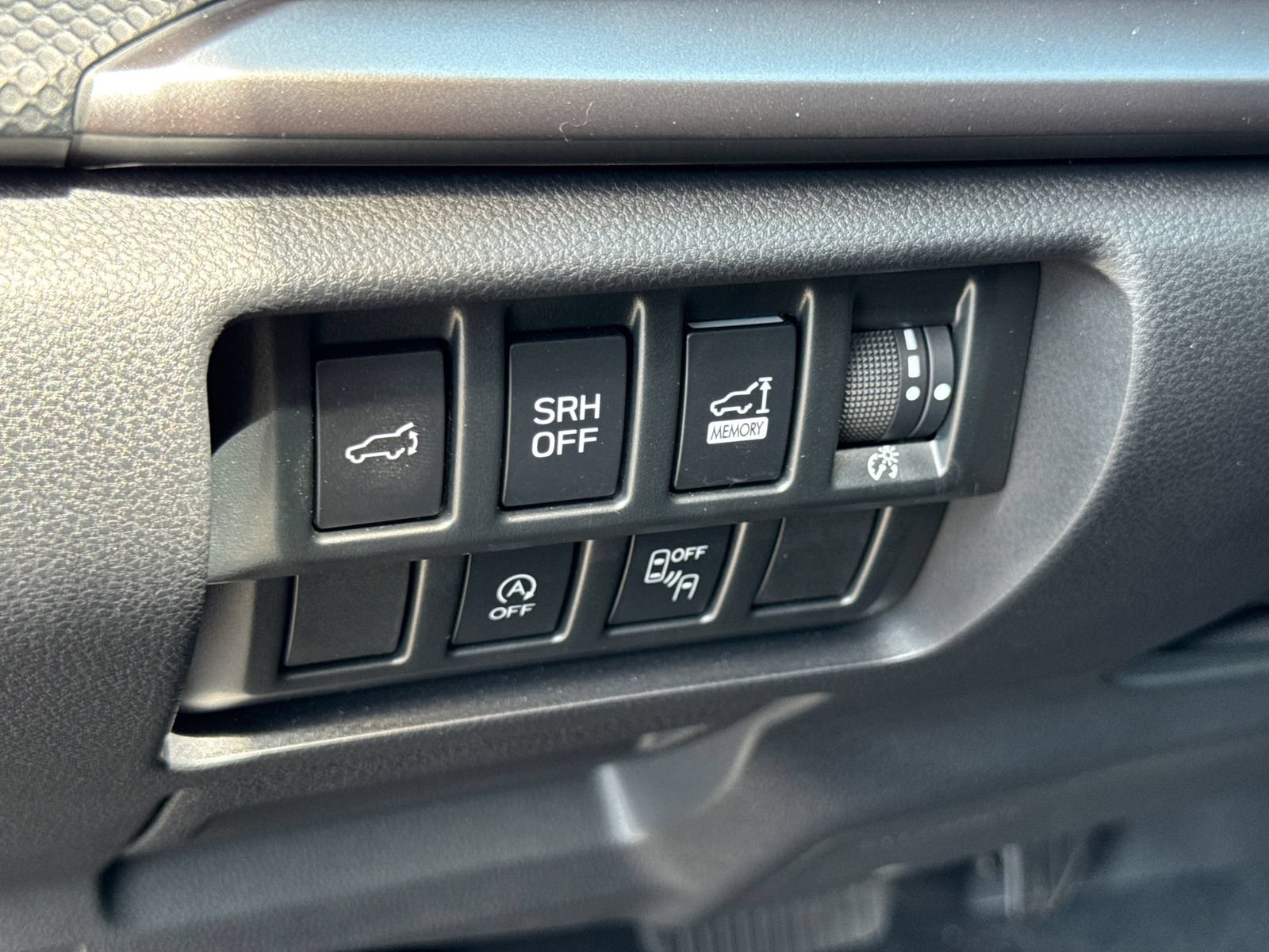 Certified 2023 Subaru Forester Premium AWD/4WD image 17