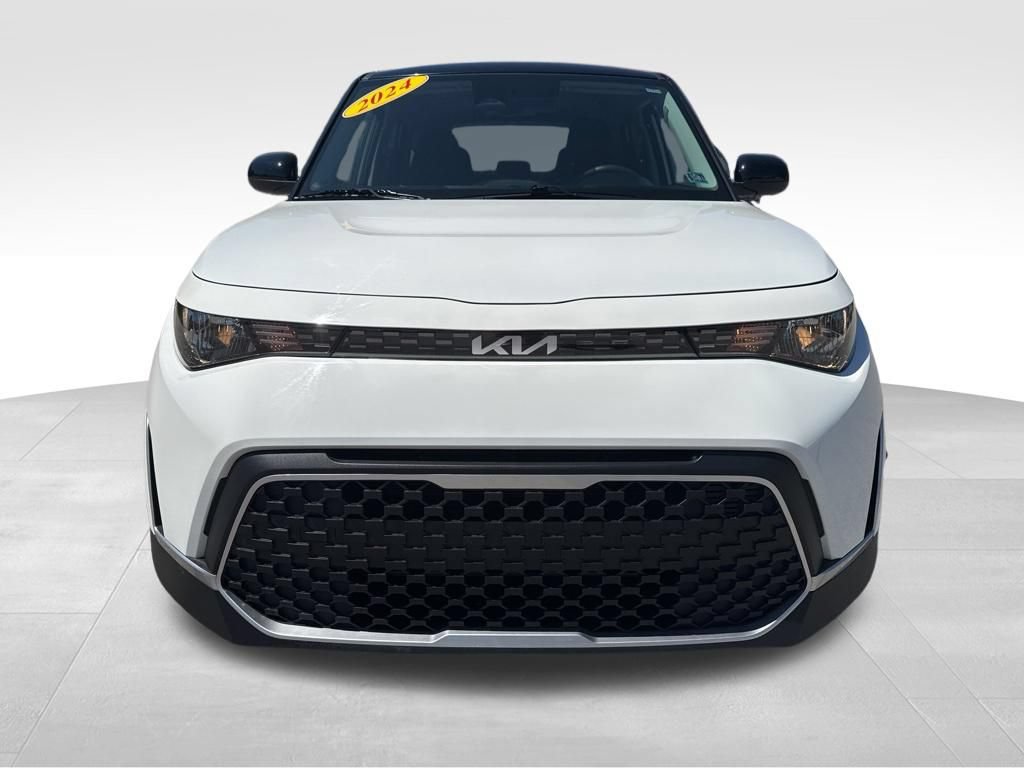 Used 2024 Kia Soul S FWD image 5