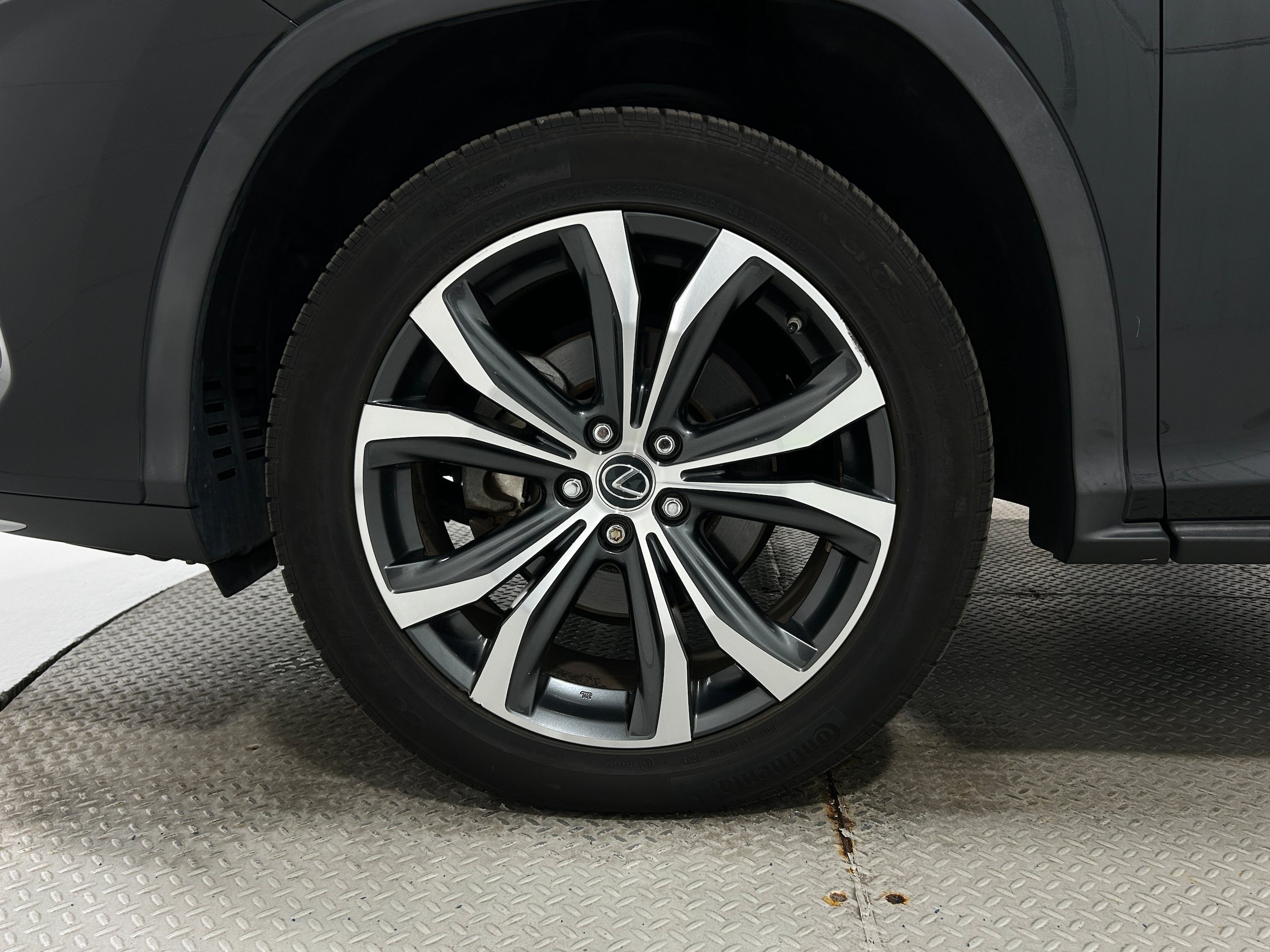 Used 2021 Lexus RX 350L Premium w/ Premium Package AWD/4WD image 41