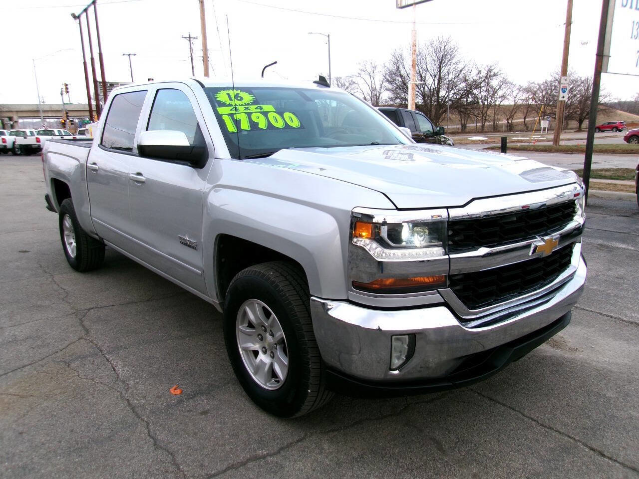 Used 2016 Chevrolet Silverado 1500 LT w/ Texas Edition image 6