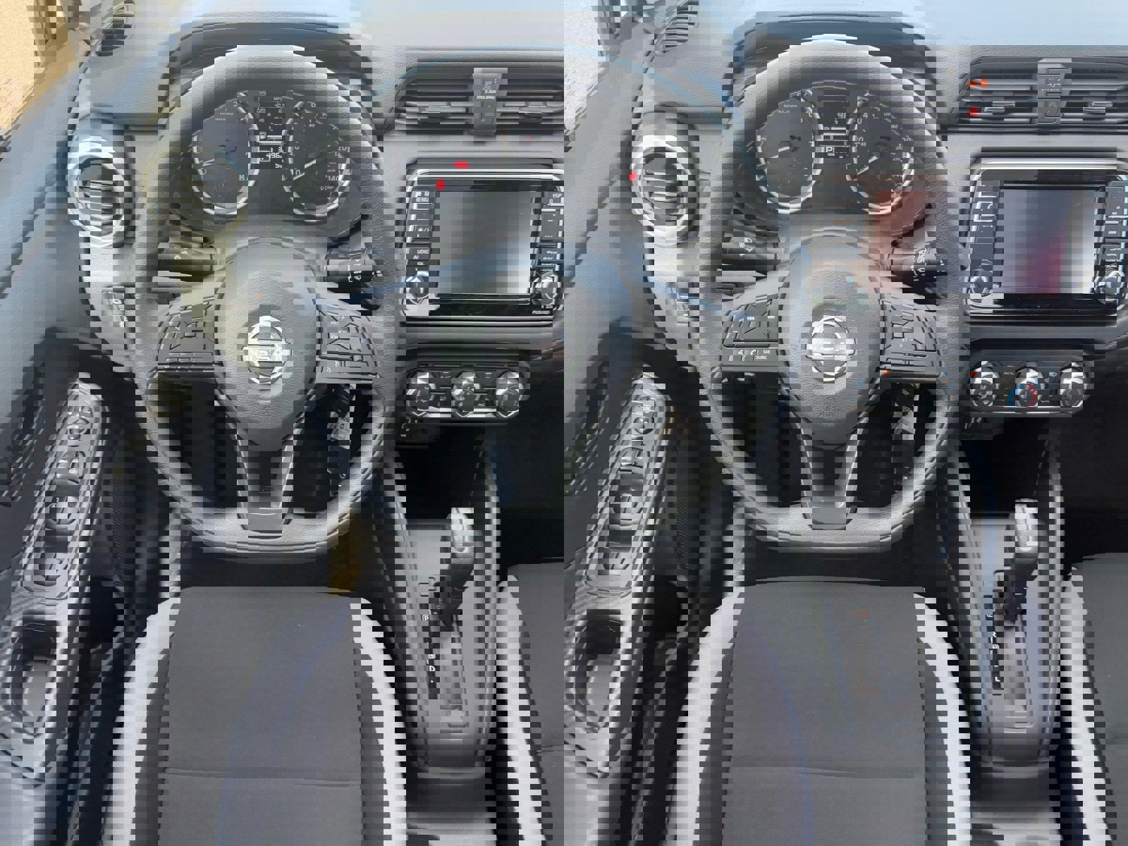 New 2025 Nissan Versa S image 15