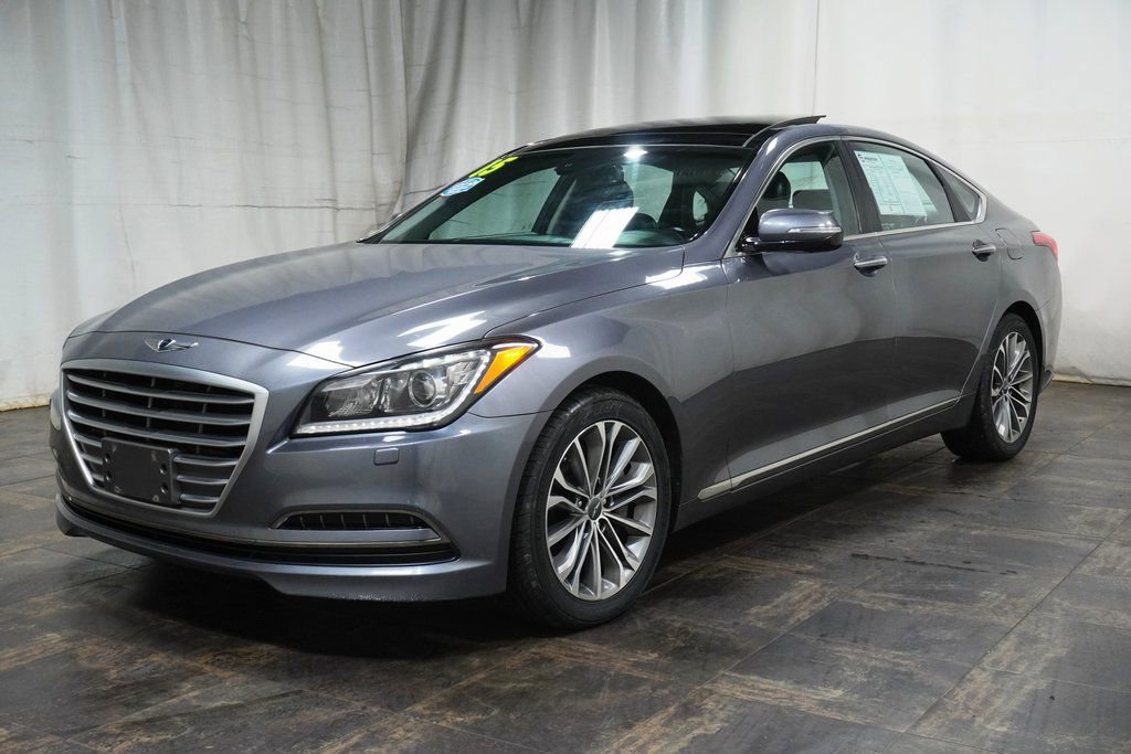 Used 2015 Hyundai Genesis 3.8 w/ Option Group 02 image 2