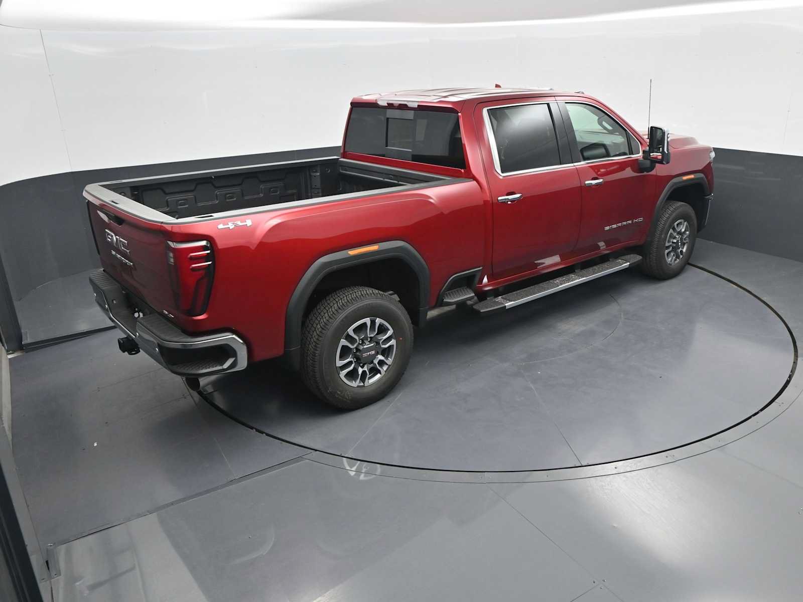 New 2026 GMC Sierra 2500 SLT w/ SLT Premium Package AWD/4WD image 29