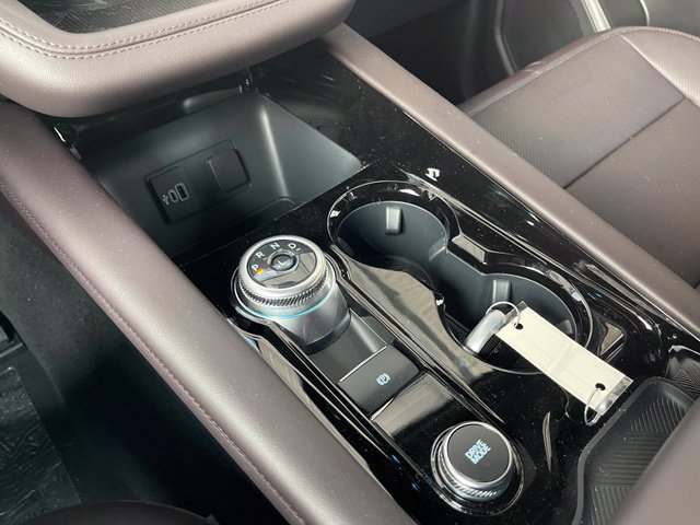 New 2026 Ford Explorer Platinum AWD/4WD image 13