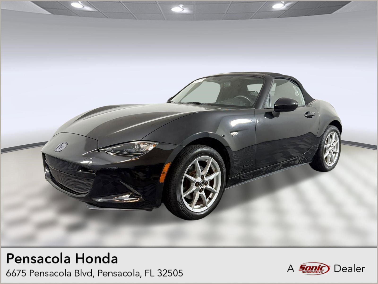 Used 2017 MAZDA MX-5 Miata Sport RWD image 1