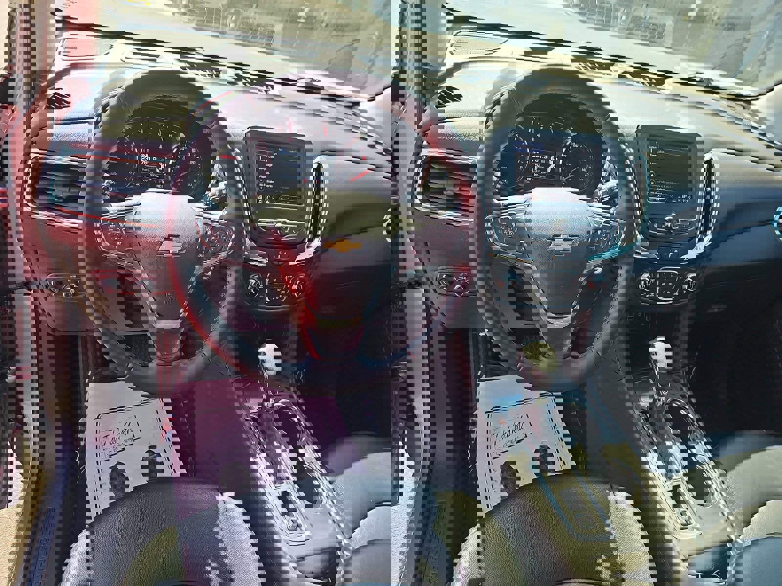 Used 2023 Chevrolet Equinox LT image 17