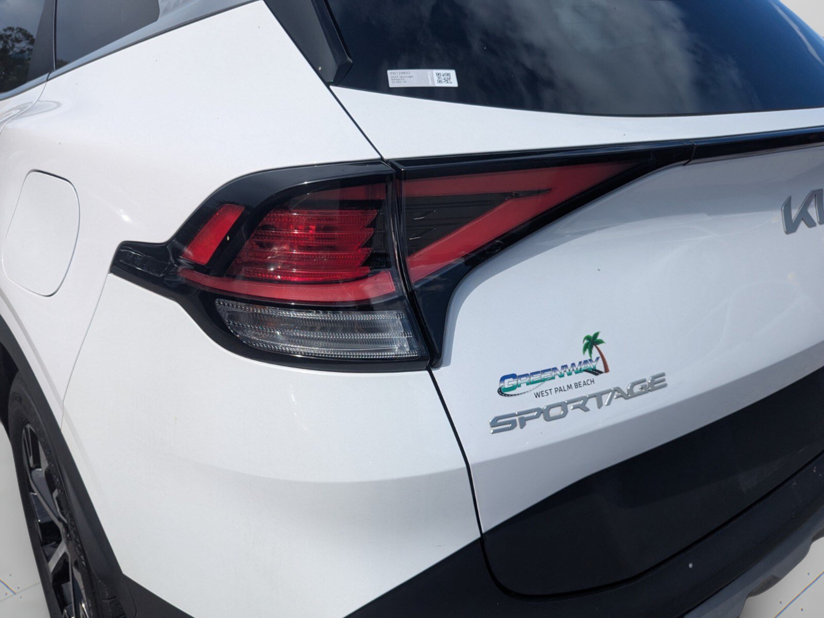 Certified 2023 Kia Sportage EX FWD image 45