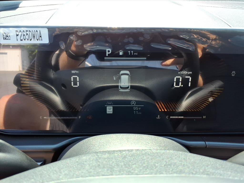 New 2026 Kia Sportage EX FWD image 18