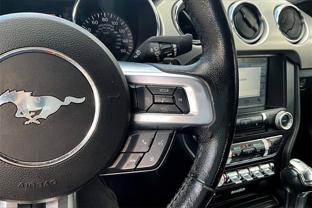 Used 2016 Ford Mustang Premium image 15