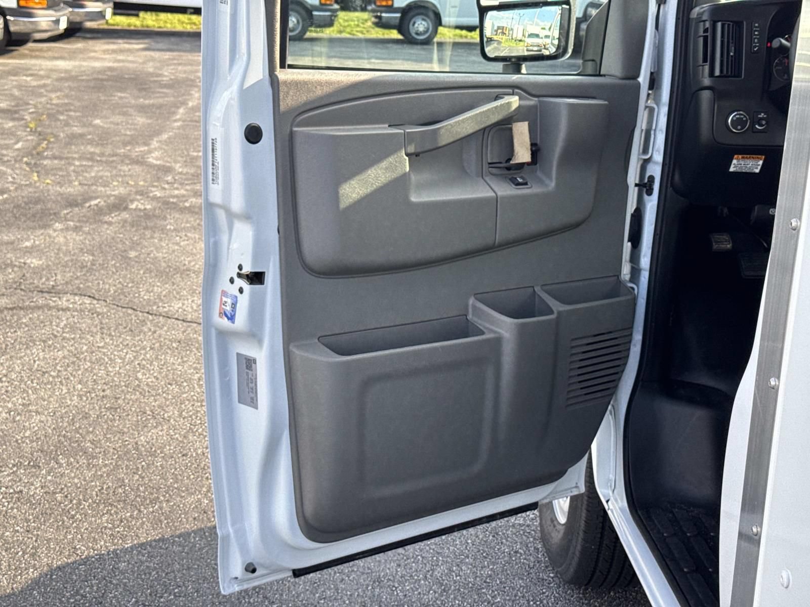 New 2026 Chevrolet Express 3500 w/ Power Convenience Package RWD image 15