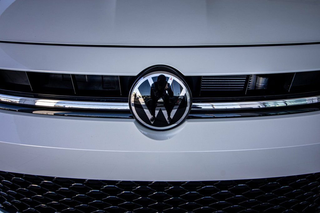 New 2026 Volkswagen Jetta SE FWD image 9