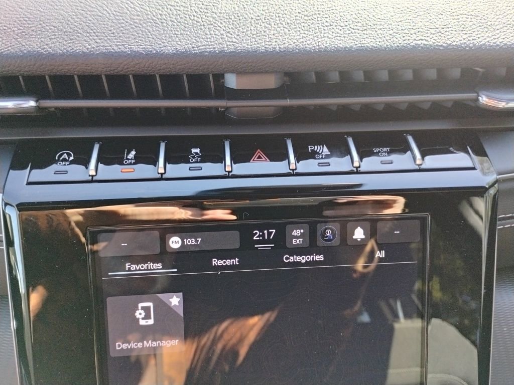 New 2025 Jeep Grand Cherokee Laredo X image 31