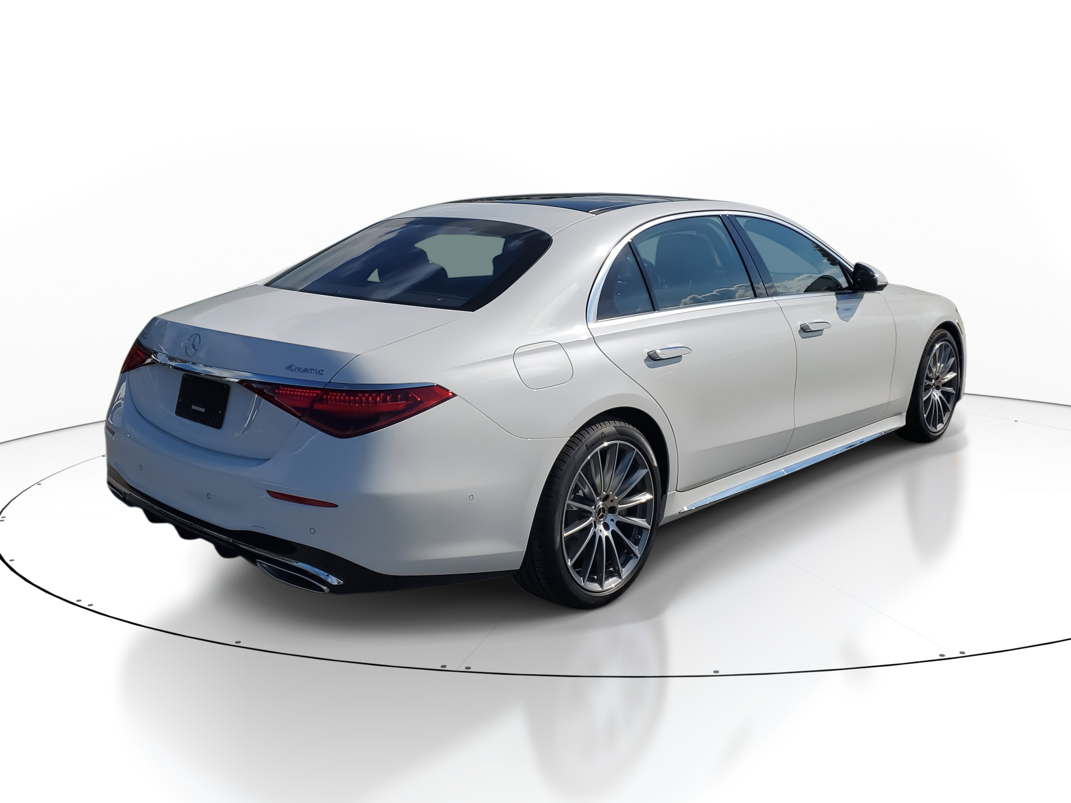 New 2026 Mercedes-Benz S 580 4MATIC Sedan image 4