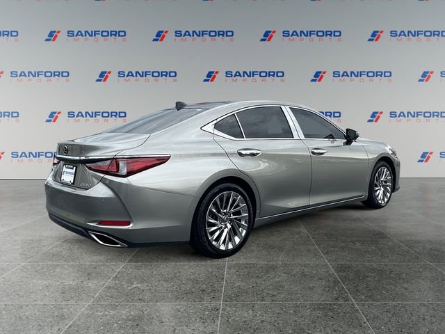 Used 2020 Lexus ES 350 Ultra Luxury w/ Accessory Package 2 FWD image 5