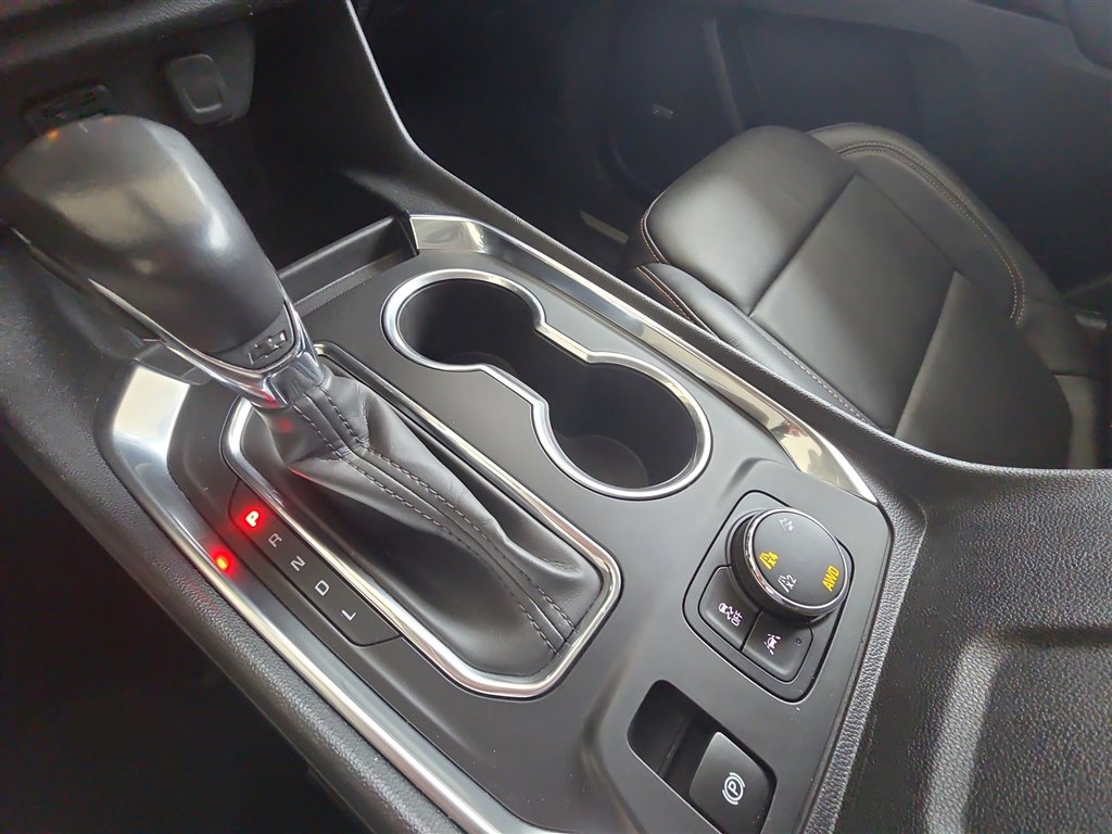 Used 2021 Chevrolet Traverse RS w/ LPO, Floor Liner Package image 16