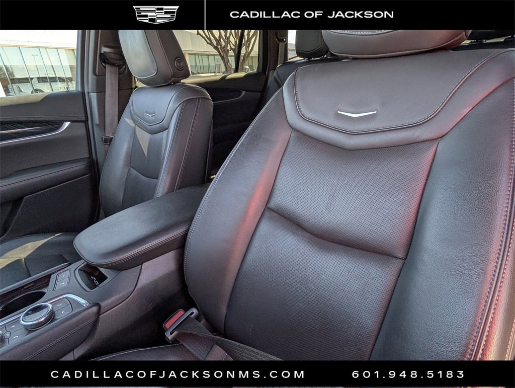 Certified 2023 Cadillac XT6 Premium Luxury image 21