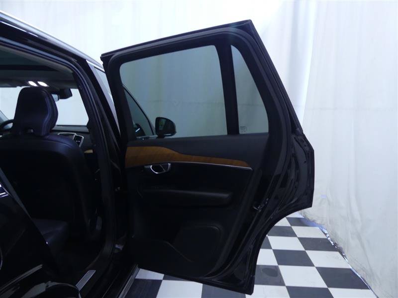 Used 2023 Volvo XC90 B5 Plus w/ Protection Package Premier AWD/4WD image 24