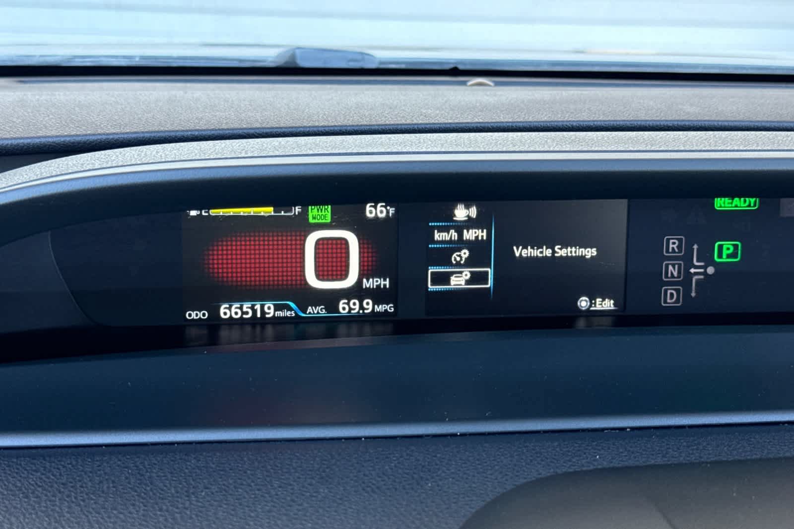 Used 2020 Toyota Prius Prime XLE FWD image 25