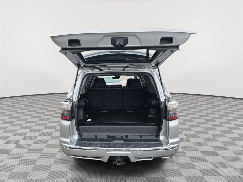 Used 2020 Toyota 4Runner Limited image 13