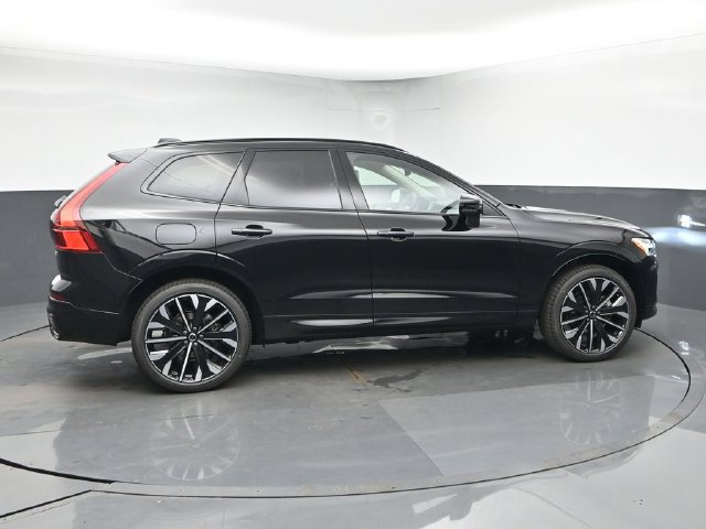 New 2027 Volvo XC60 B5 Ultra AWD/4WD image 9