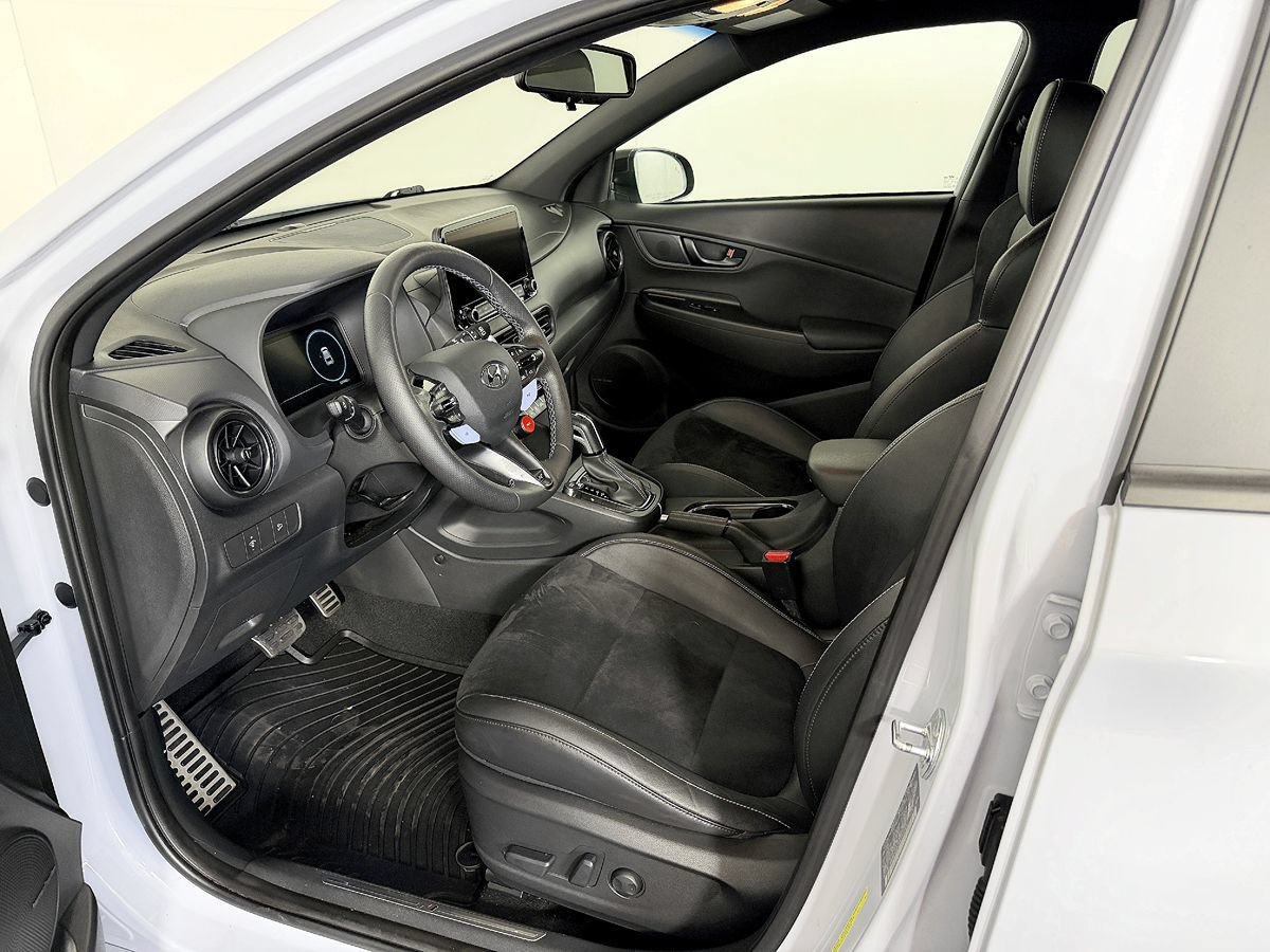 Used 2022 Hyundai Kona N FWD image 32